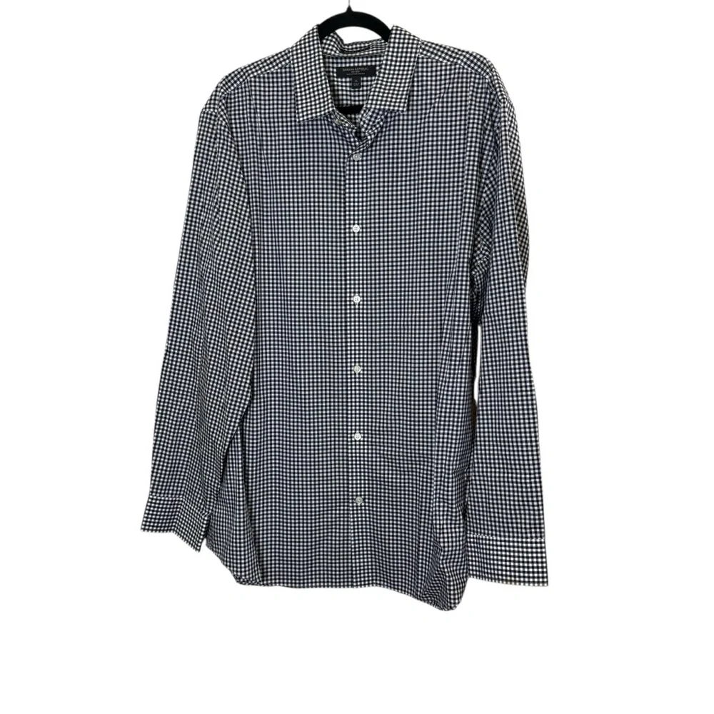 Banana Republic Men’s Camden Fit Black and White Gingham Shirt sz XL
